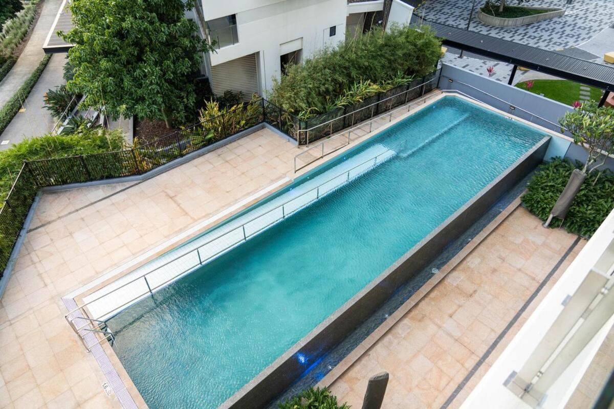 Noir Reverie - Designer Home By The River, Free Carpark, Gym & Pool Brisbane Zewnętrze zdjęcie