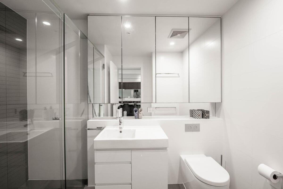 Noir Reverie - Designer Home By The River, Free Carpark, Gym & Pool Brisbane Zewnętrze zdjęcie